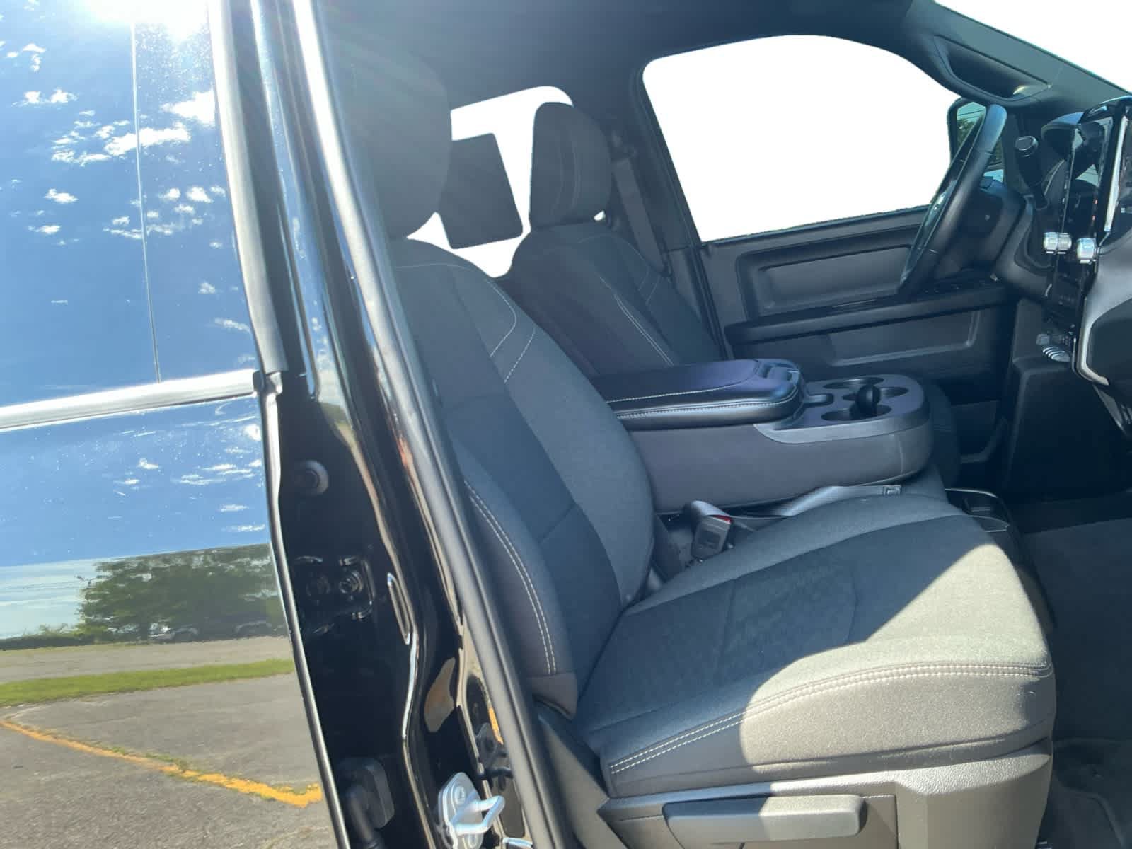 Used 2025 RAM 2500 Tradesman AWD/4WD image 15