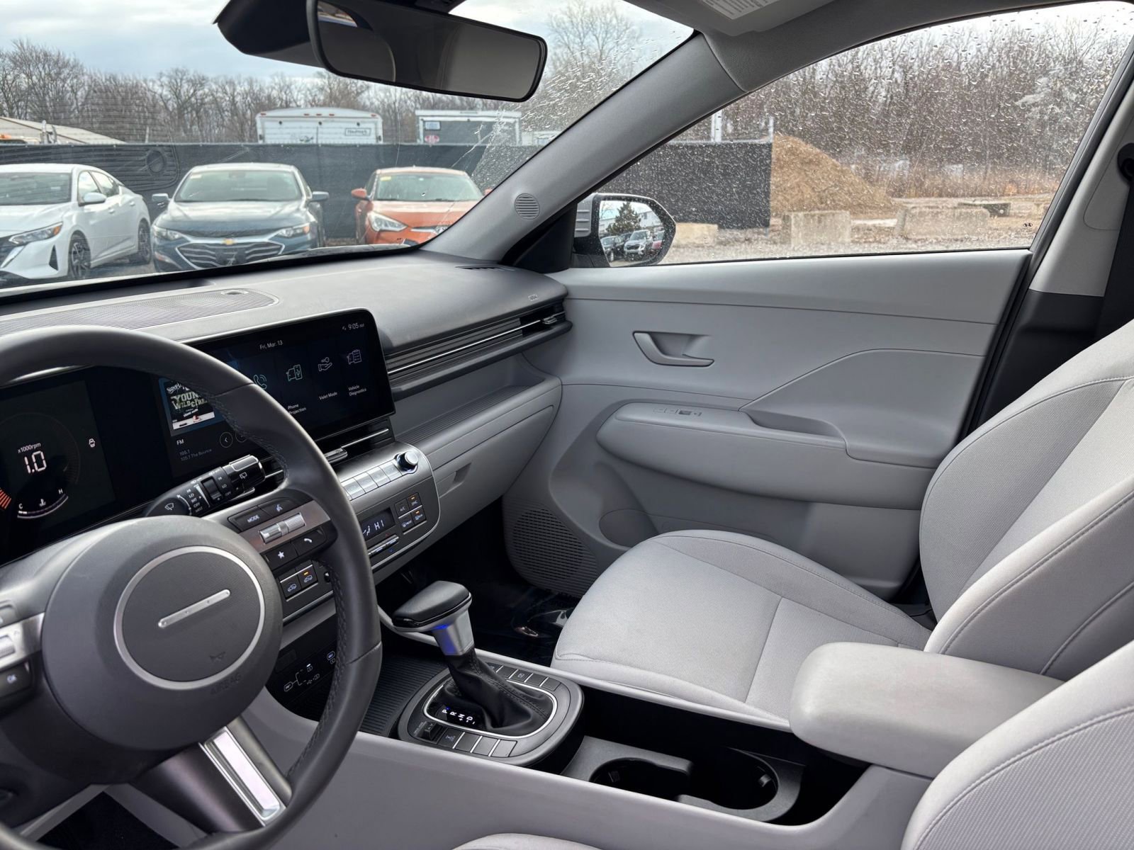 Used 2025 Hyundai Kona SEL image 43