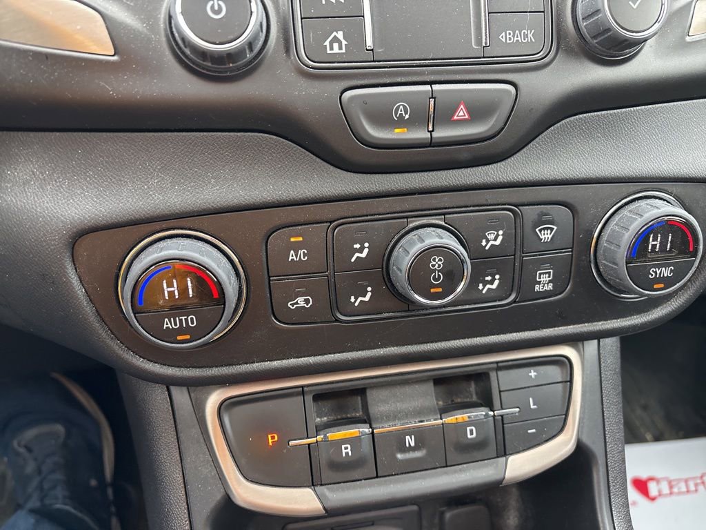 Used 2023 GMC Terrain Denali w/ Denali Premium Package image 26