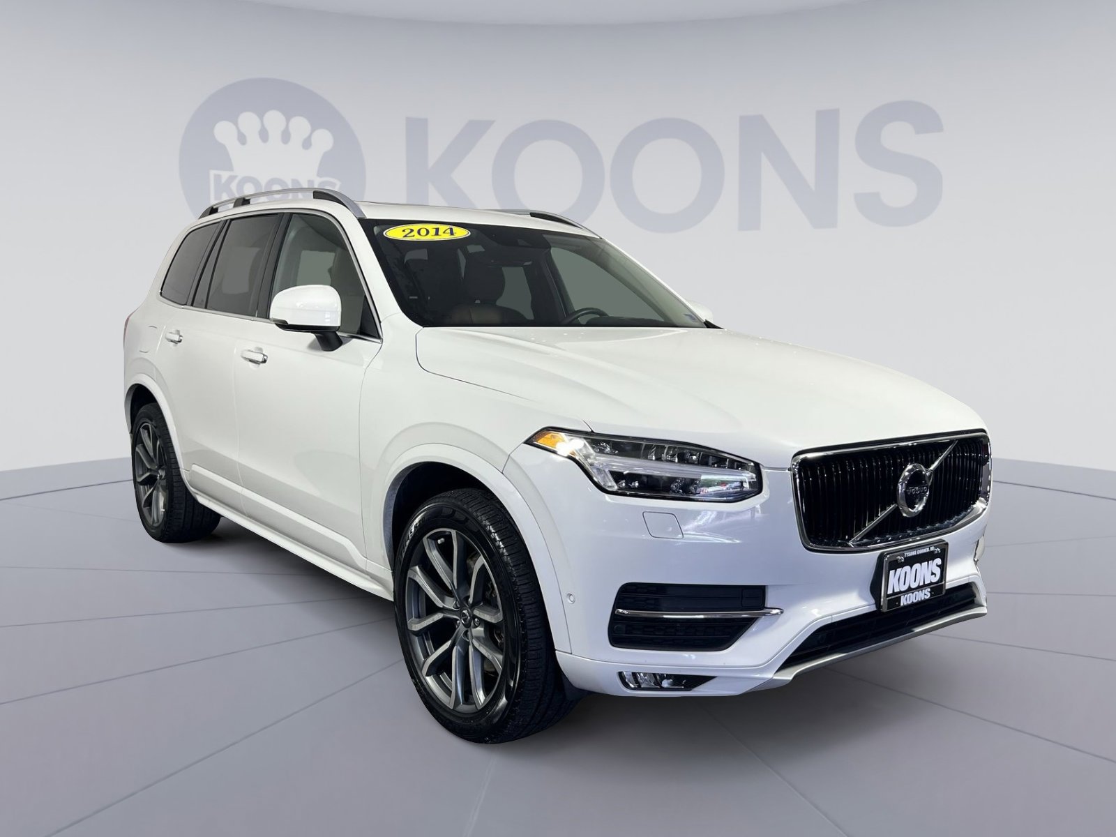 Used 2019 Volvo XC90 T6 Momentum w/ Advanced Package AWD/4WD image 2