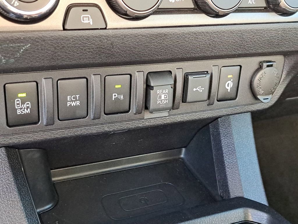 Certified 2022 Toyota Tacoma TRD Sport image 23