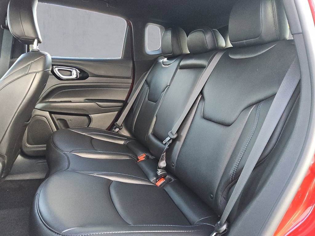 New 2026 Jeep Compass Limited image 13