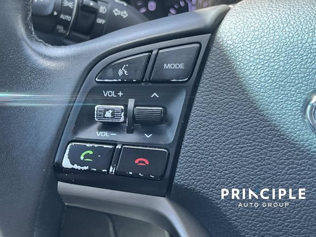 Used 2018 Hyundai Tucson SEL Plus w/ Cargo Package AWD/4WD image 19