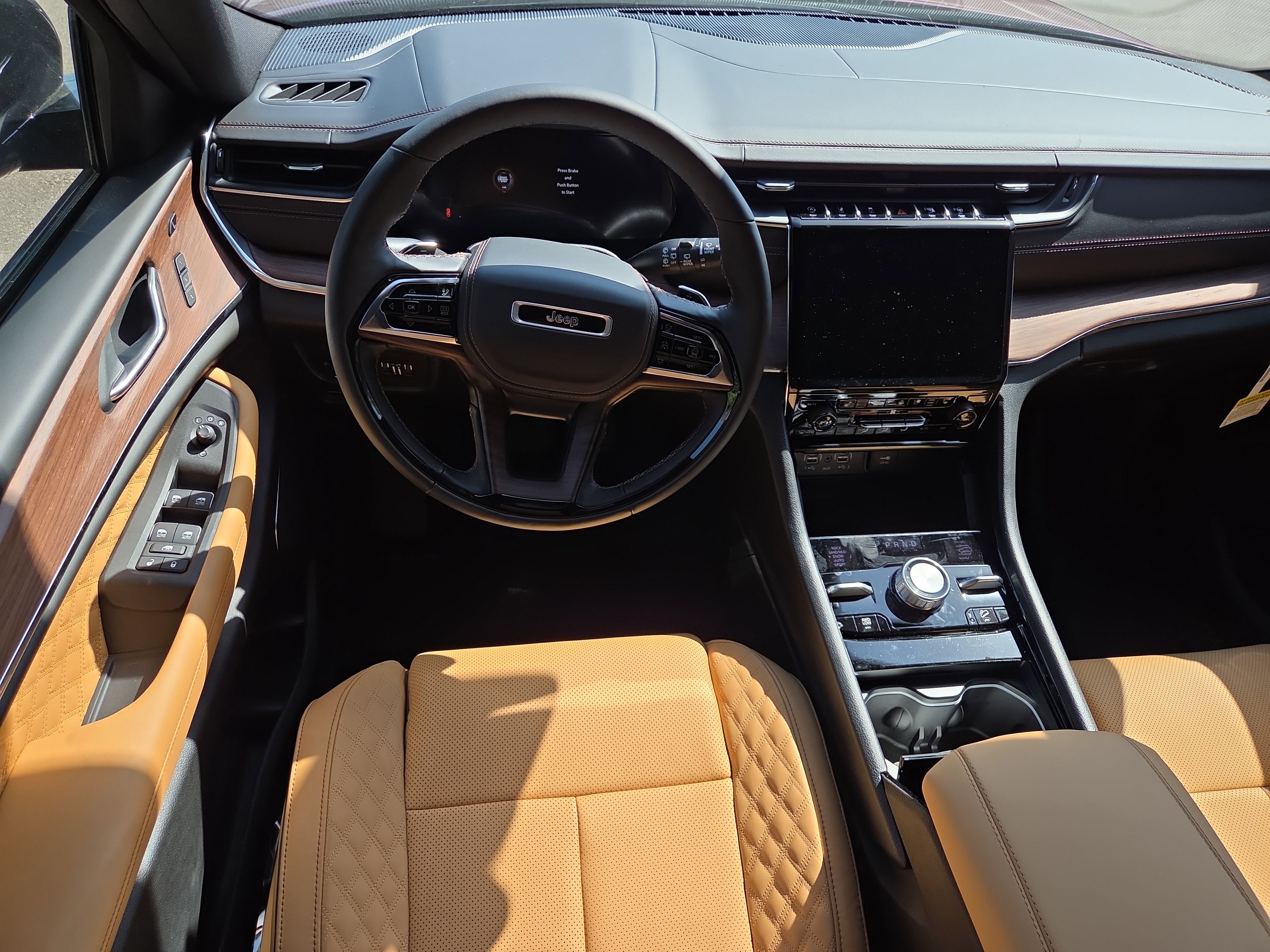 New 2025 Jeep Grand Cherokee Summit w/ Obsidian Package image 7