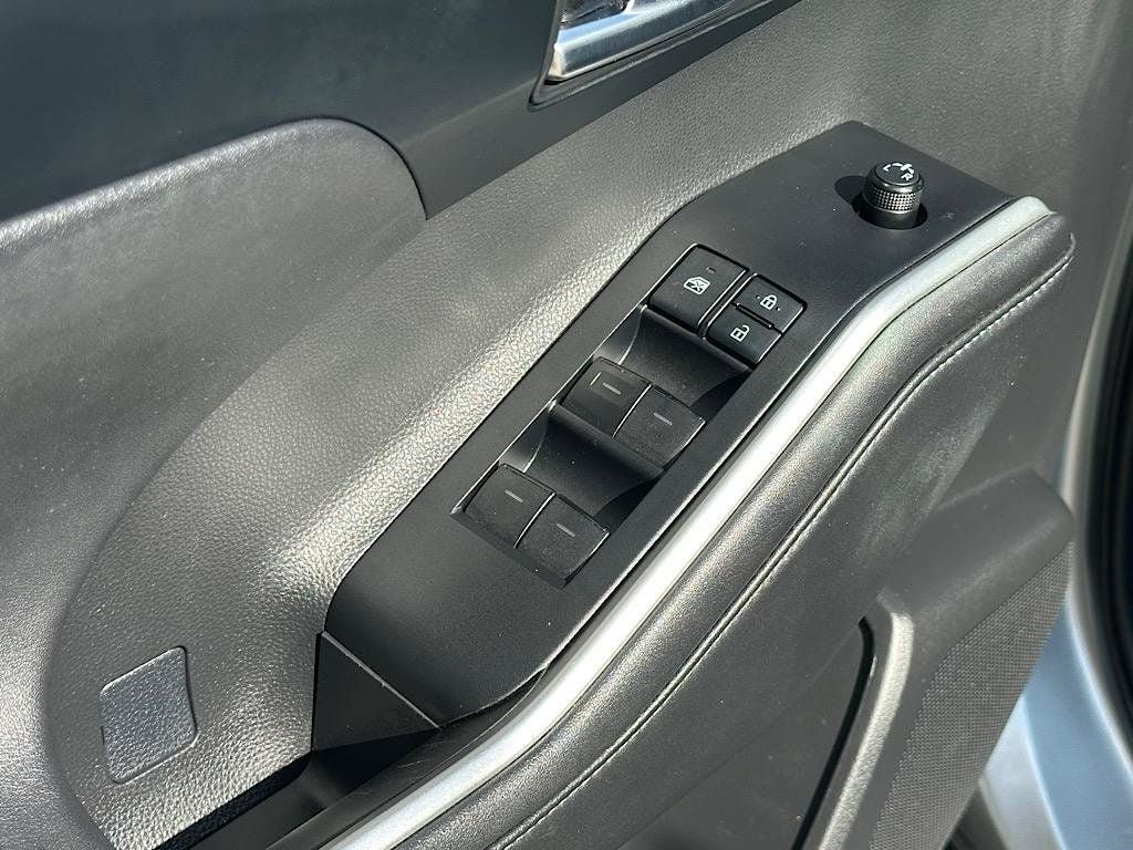Certified 2020 Toyota Highlander XLE AWD/4WD image 14