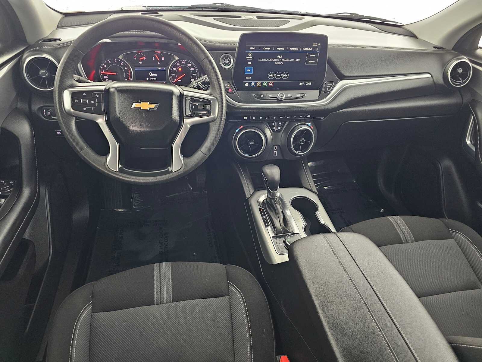 Used 2023 Chevrolet Blazer LT FWD image 18
