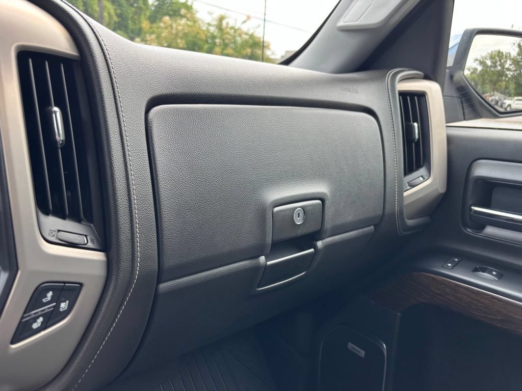 Used 2017 GMC Sierra 1500 Denali w/ Denali Ultimate Package AWD/4WD image 44