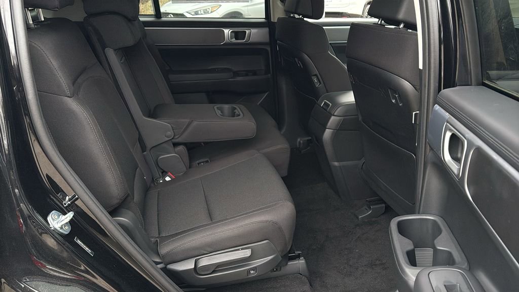 New 2026 Hyundai Santa Fe SE AWD/4WD image 10
