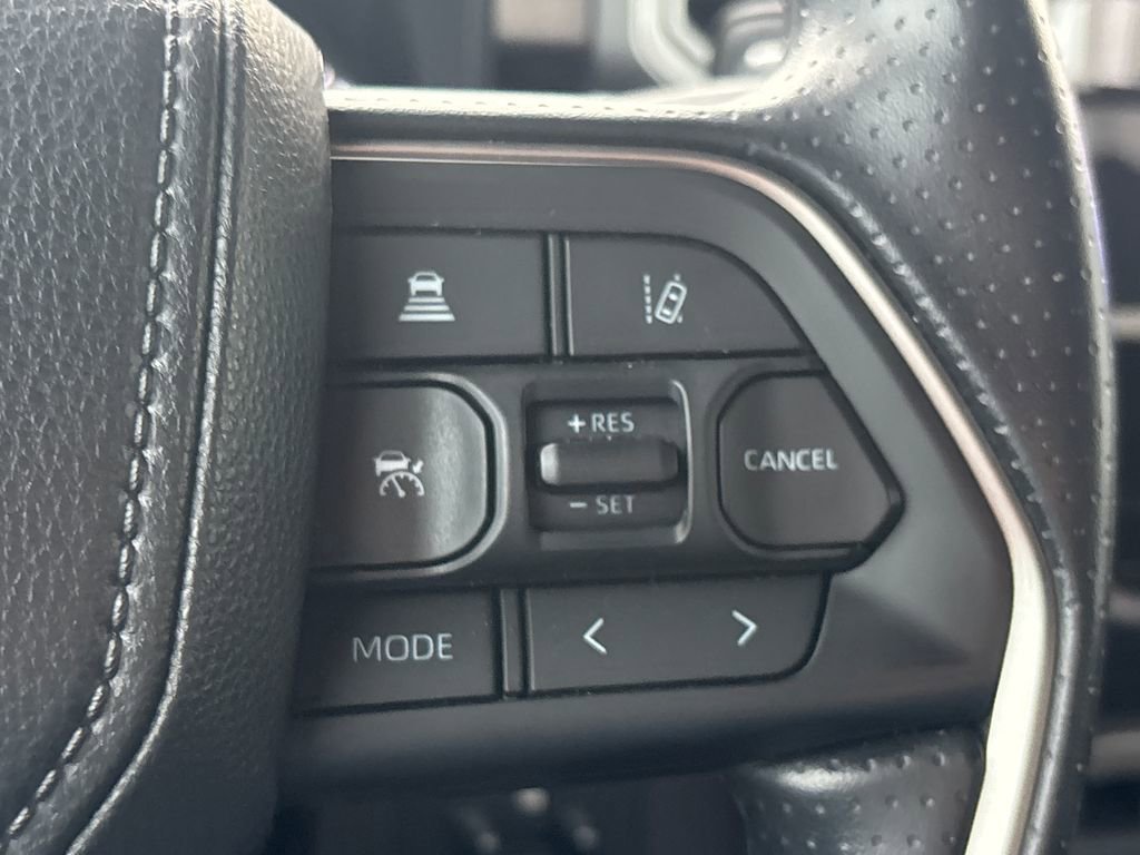 Used 2025 Toyota Tundra SR5 AWD/4WD image 22
