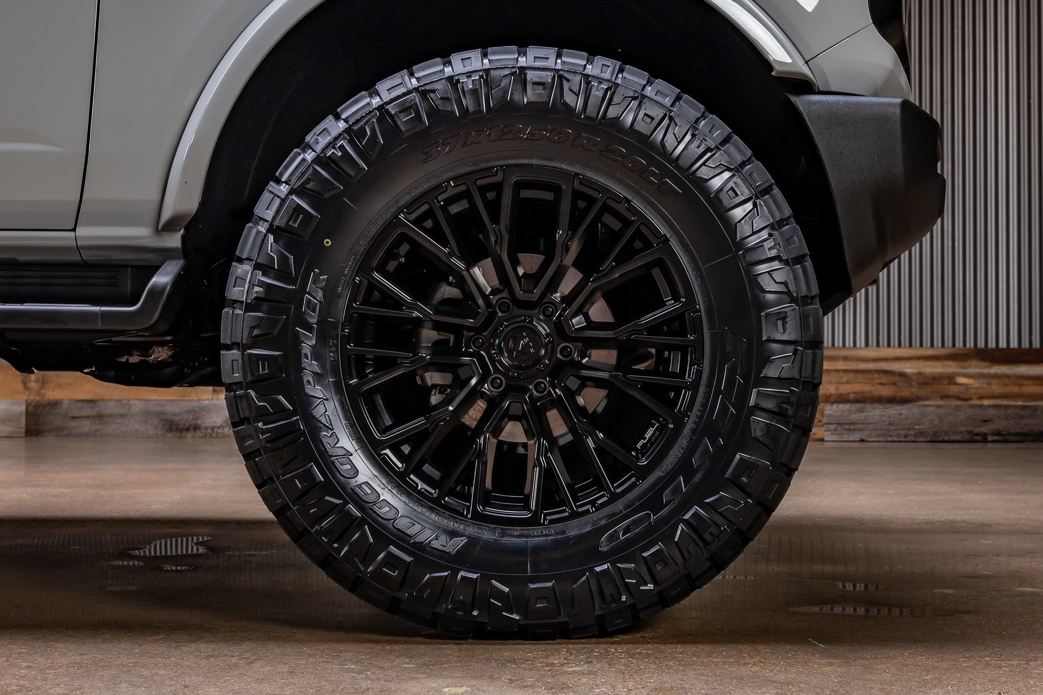 Used 2026 Ford Bronco Outer Banks AWD/4WD image 12