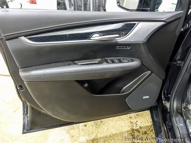 Certified 2025 Cadillac XT5 Premium Luxury image 18