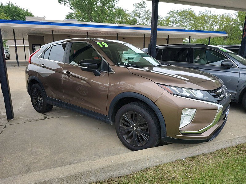 Used 2019 Mitsubishi Eclipse Cross AWD image 2