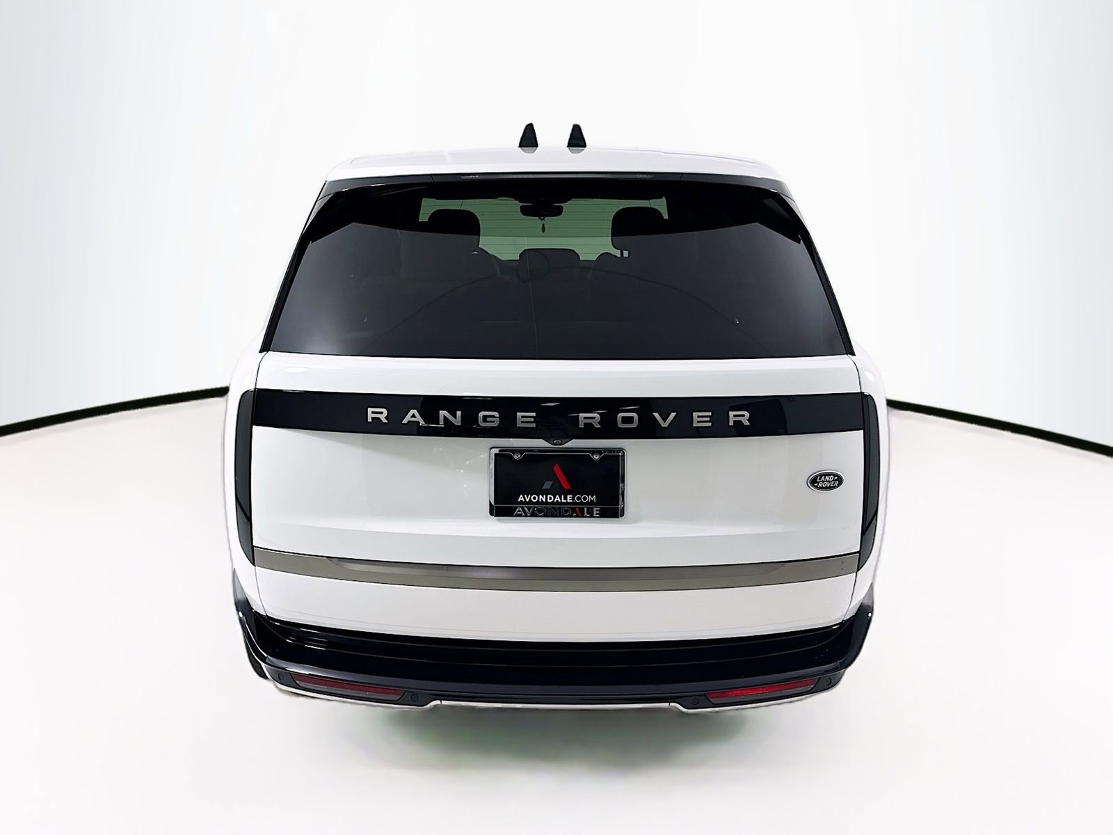 Used 2023 Land Rover Range Rover SE image 7