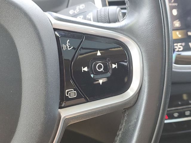 Used 2018 Volvo XC90 T5 Momentum w/ Convenience Package FWD image 16