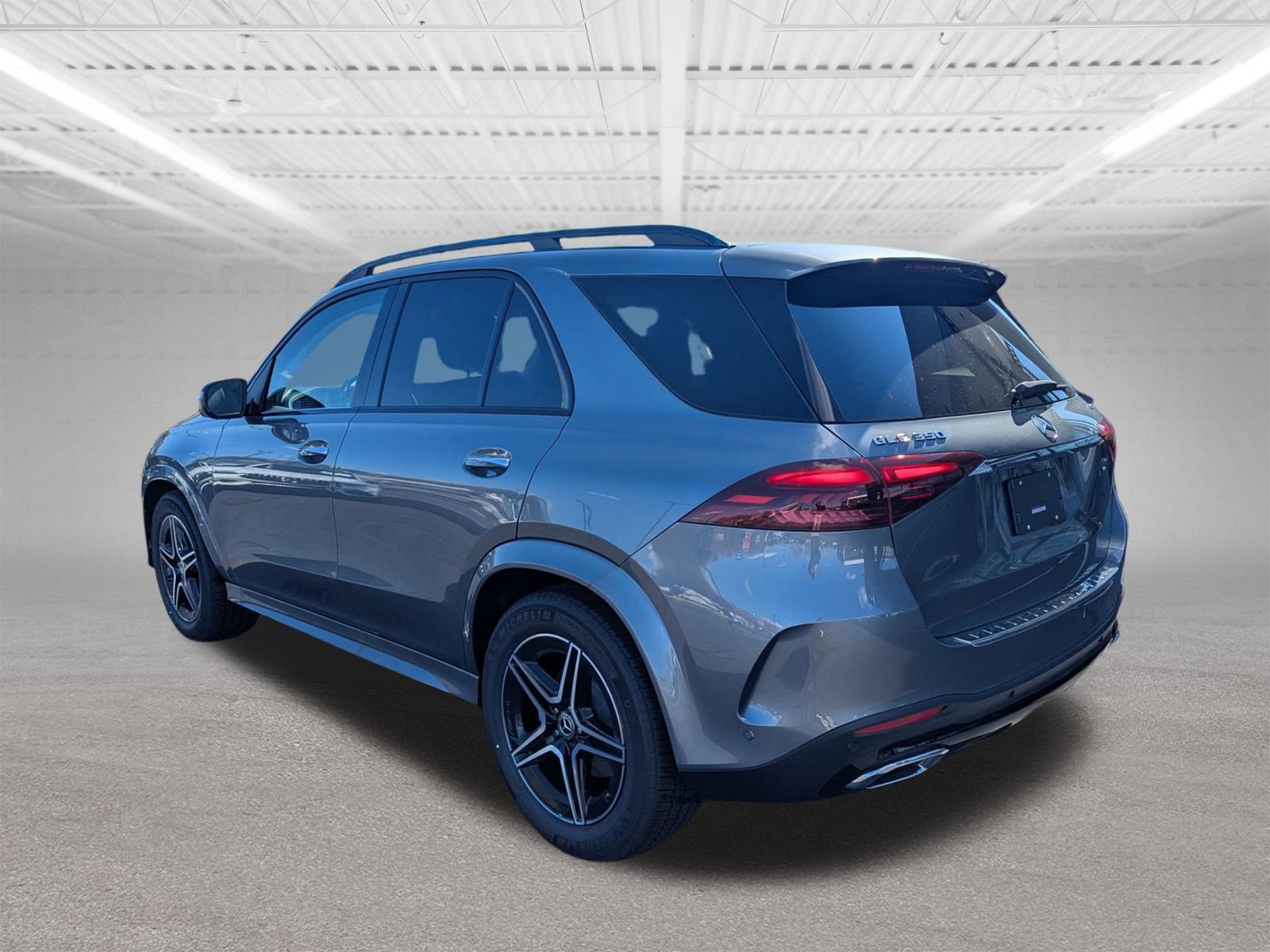 New 2026 Mercedes-Benz GLE 350 4MATIC image 4