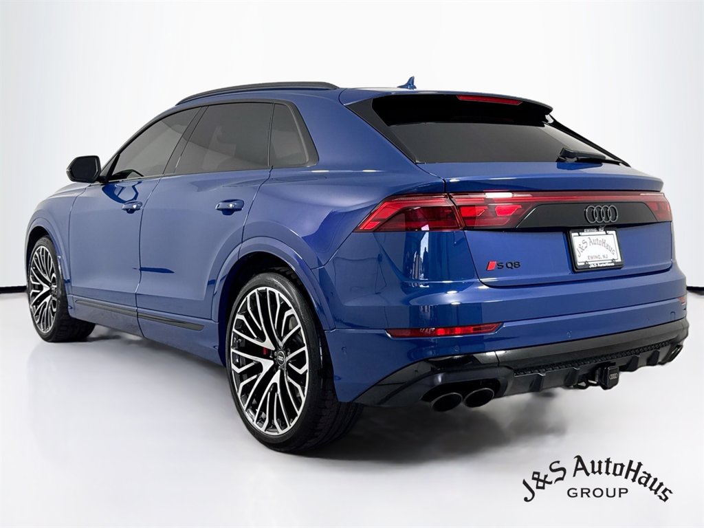 Used 2024 Audi SQ8 Prestige w/ Prestige Package AWD/4WD image 5
