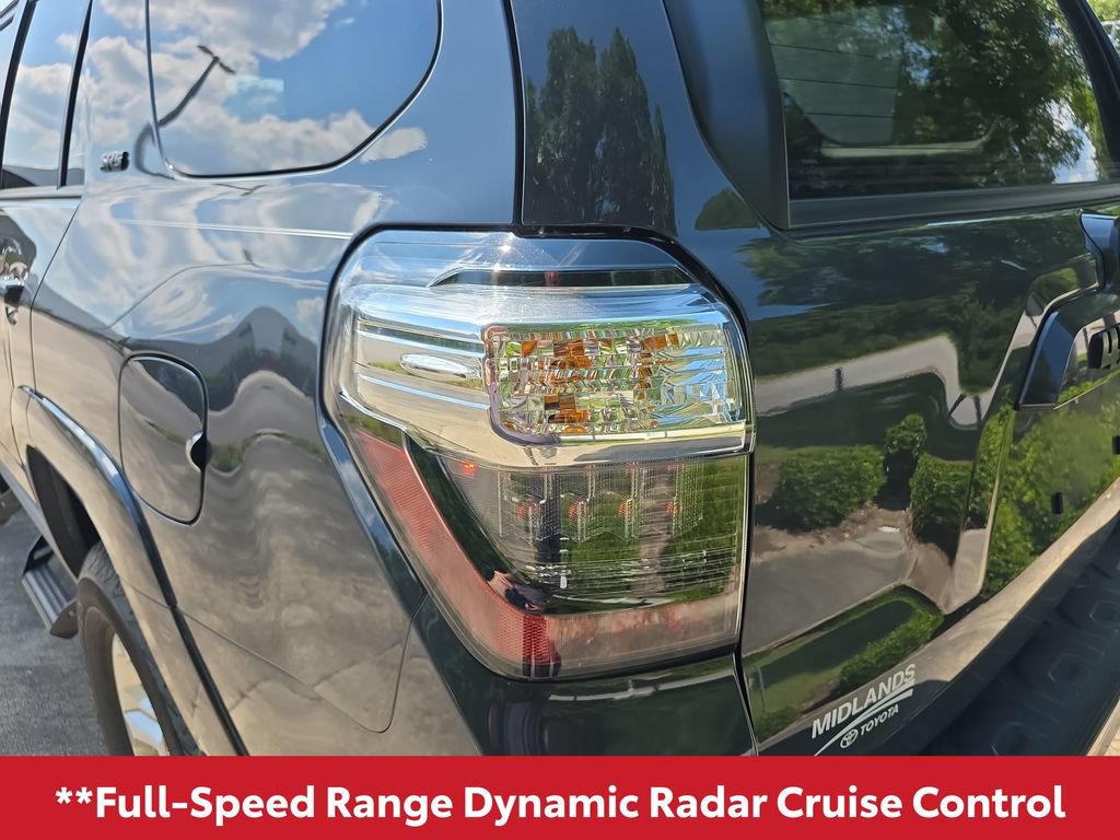 Used 2024 Toyota 4Runner SR5 Premium w/ Moonroof Package AWD/4WD image 9
