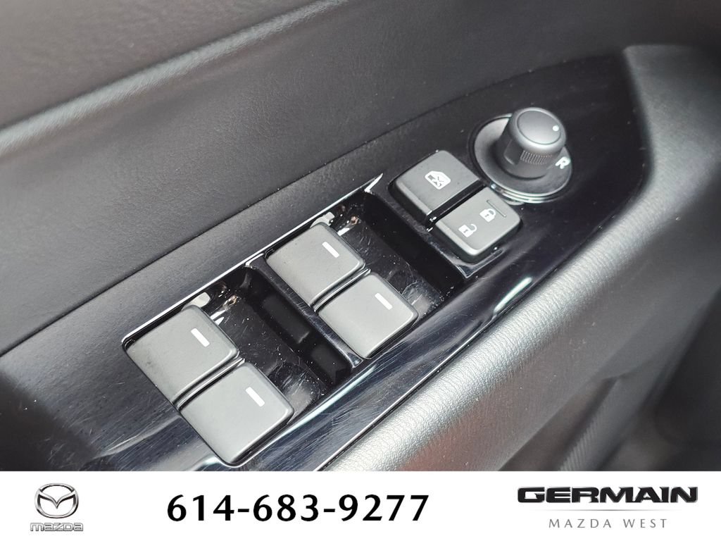 Used 2025 MAZDA CX-5 AWD 2.5 S w/ Select Package image 28