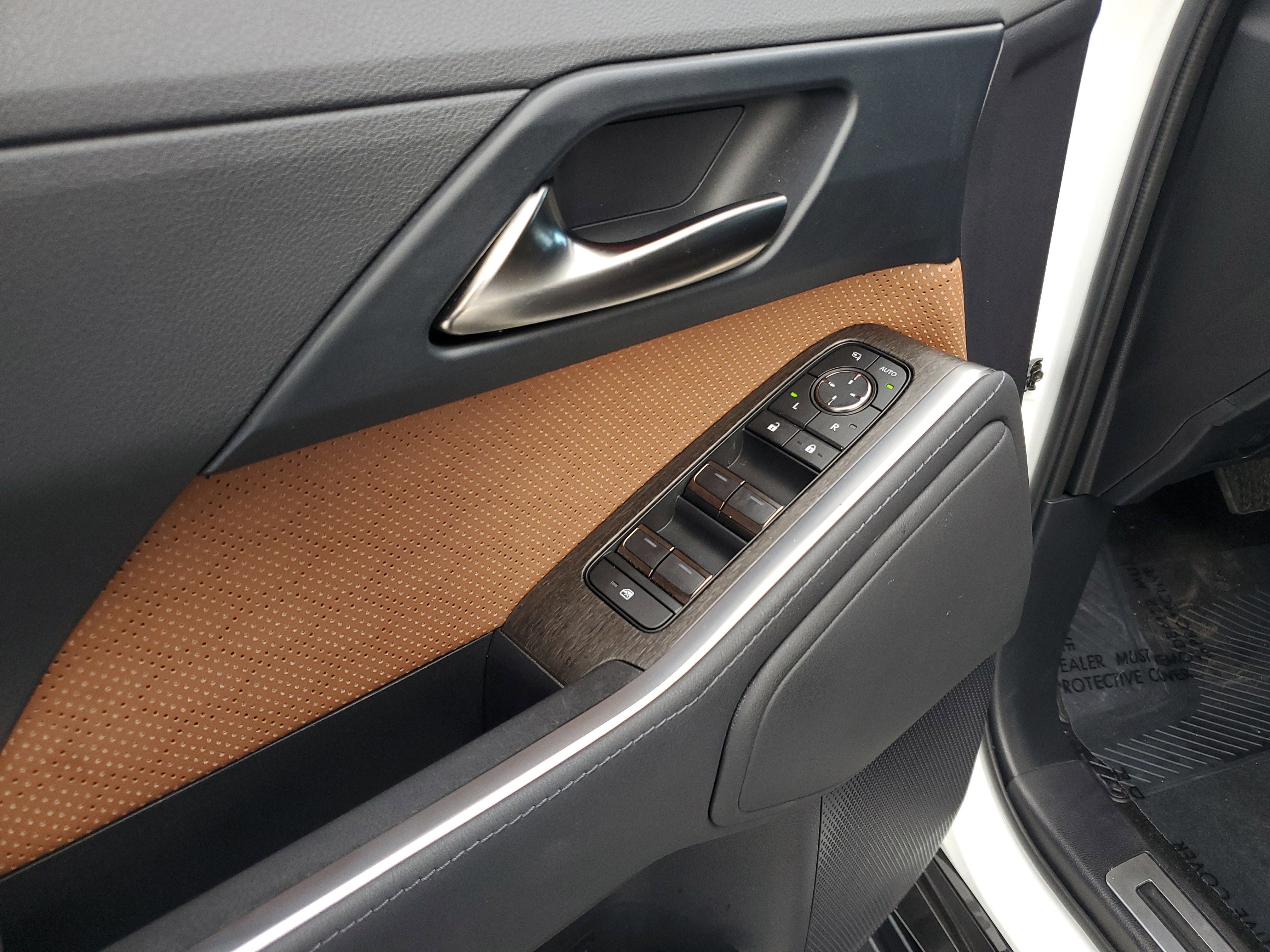 Used 2024 Lexus GX 550 image 19