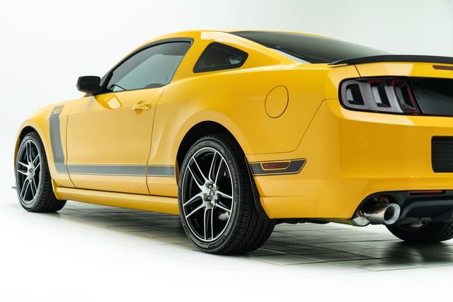 Used 2013 Ford Mustang Boss 302 w/ Boss 302 Accessory Pkg RWD image 20