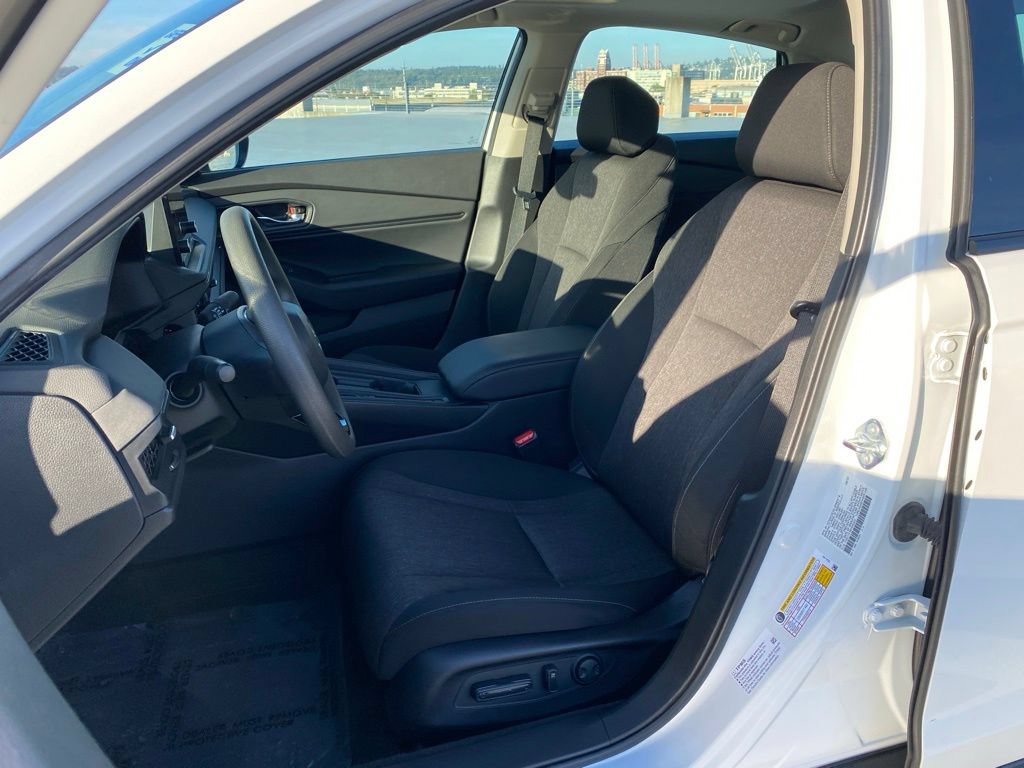 Certified 2023 Honda Accord EX image 19