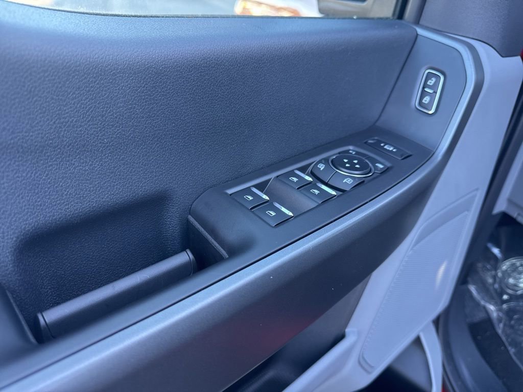 New 2026 Ford F250 XLT w/ FX4 Off-Road Package image 13