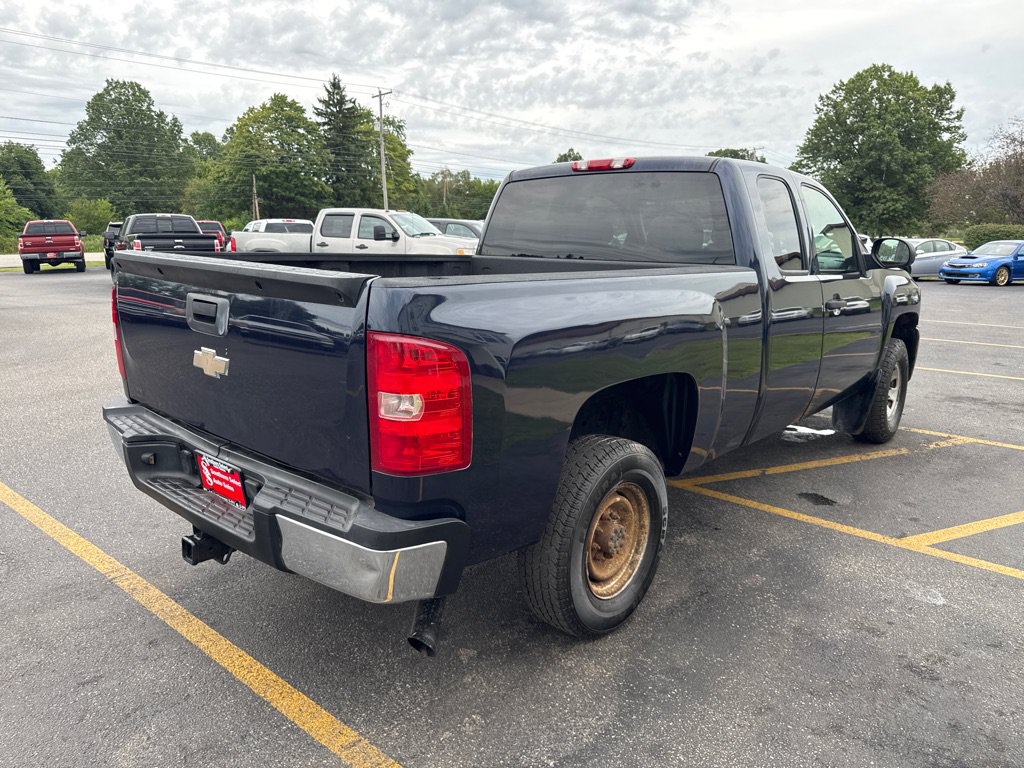 Used 2007 Chevrolet Silverado 2500 LT RWD image 6