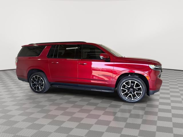 Used 2023 Chevrolet Suburban RST w/ Luxury Package image 13
