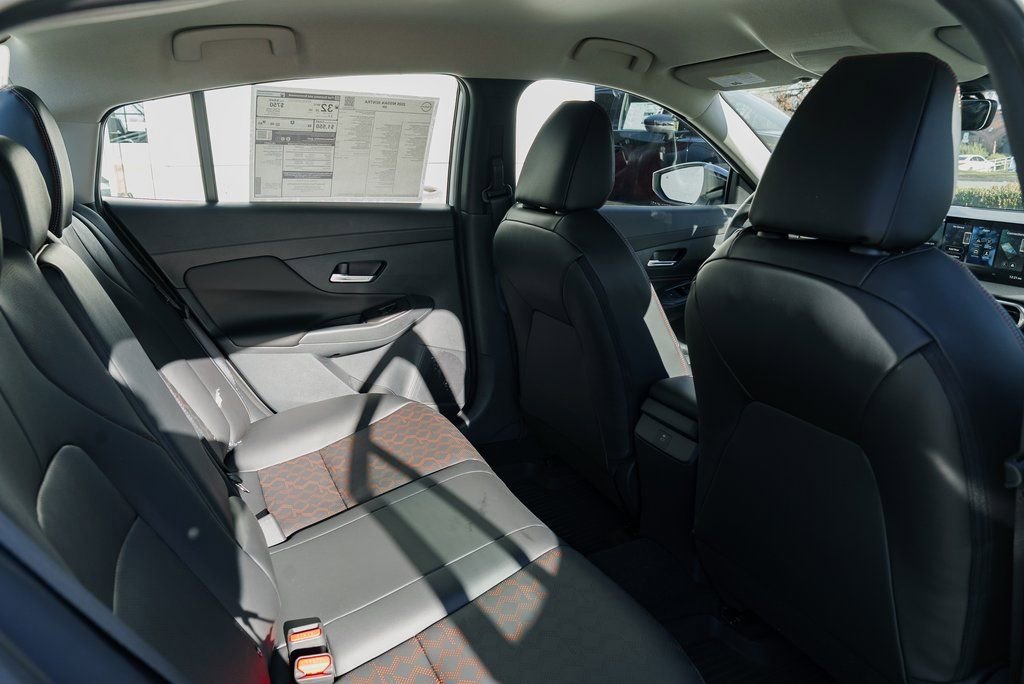 New 2026 Nissan Sentra SR w/ SR Premium Package FWD image 25