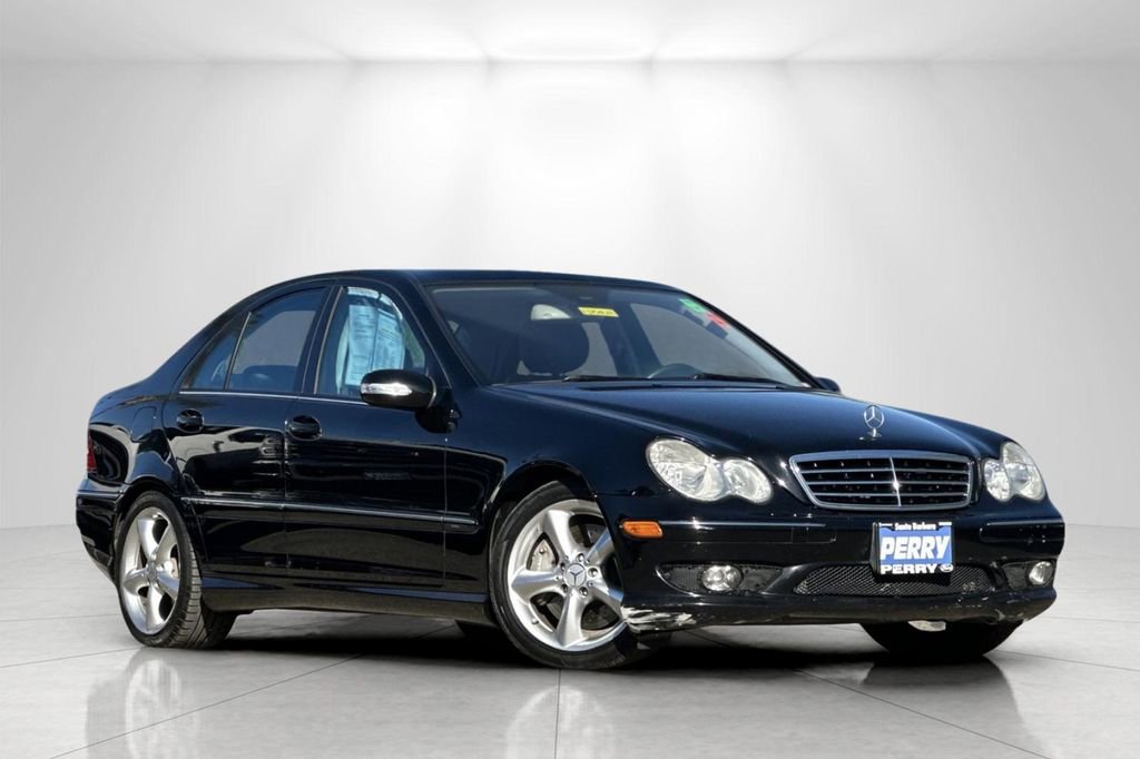 Used 2006 Mercedes-Benz C 230 Sedan image 2