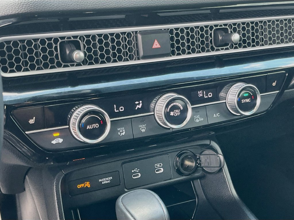 Used 2025 Honda Civic Sport image 15