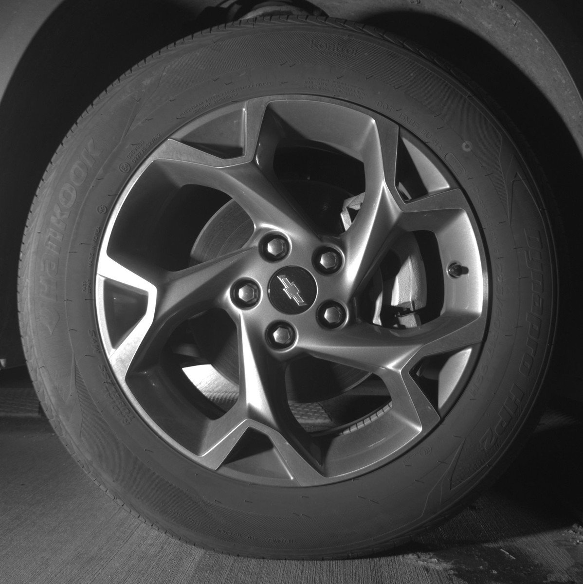 Used 2025 Chevrolet Trax LT w/ LT Convenience Package FWD image 13