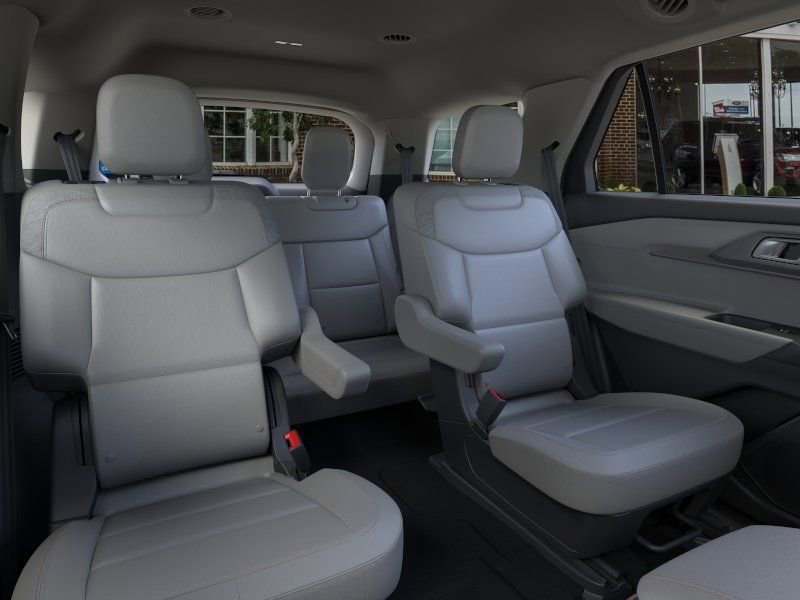 New 2026 Ford Explorer Active AWD/4WD image 11