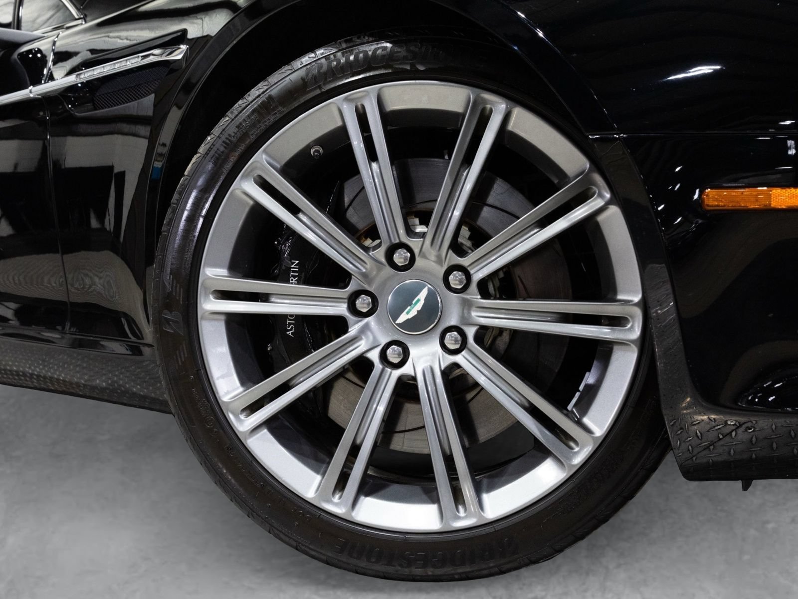 Used 2011 Aston Martin Rapide RWD image 8