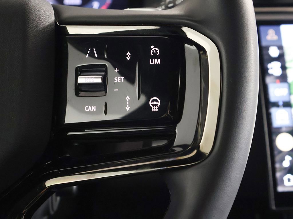 Used 2024 Land Rover Range Rover Evoque S AWD/4WD image 46