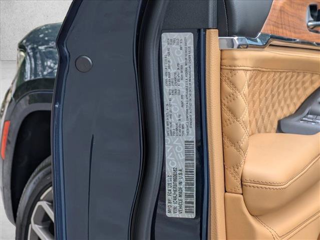New 2026 Jeep Grand Cherokee Summit AWD/4WD image 21