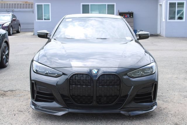 Used 2024 BMW M440i Coupe w/ Premium Package RWD image 2