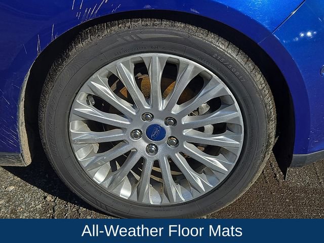 Used 2012 Ford Focus Titanium image 11