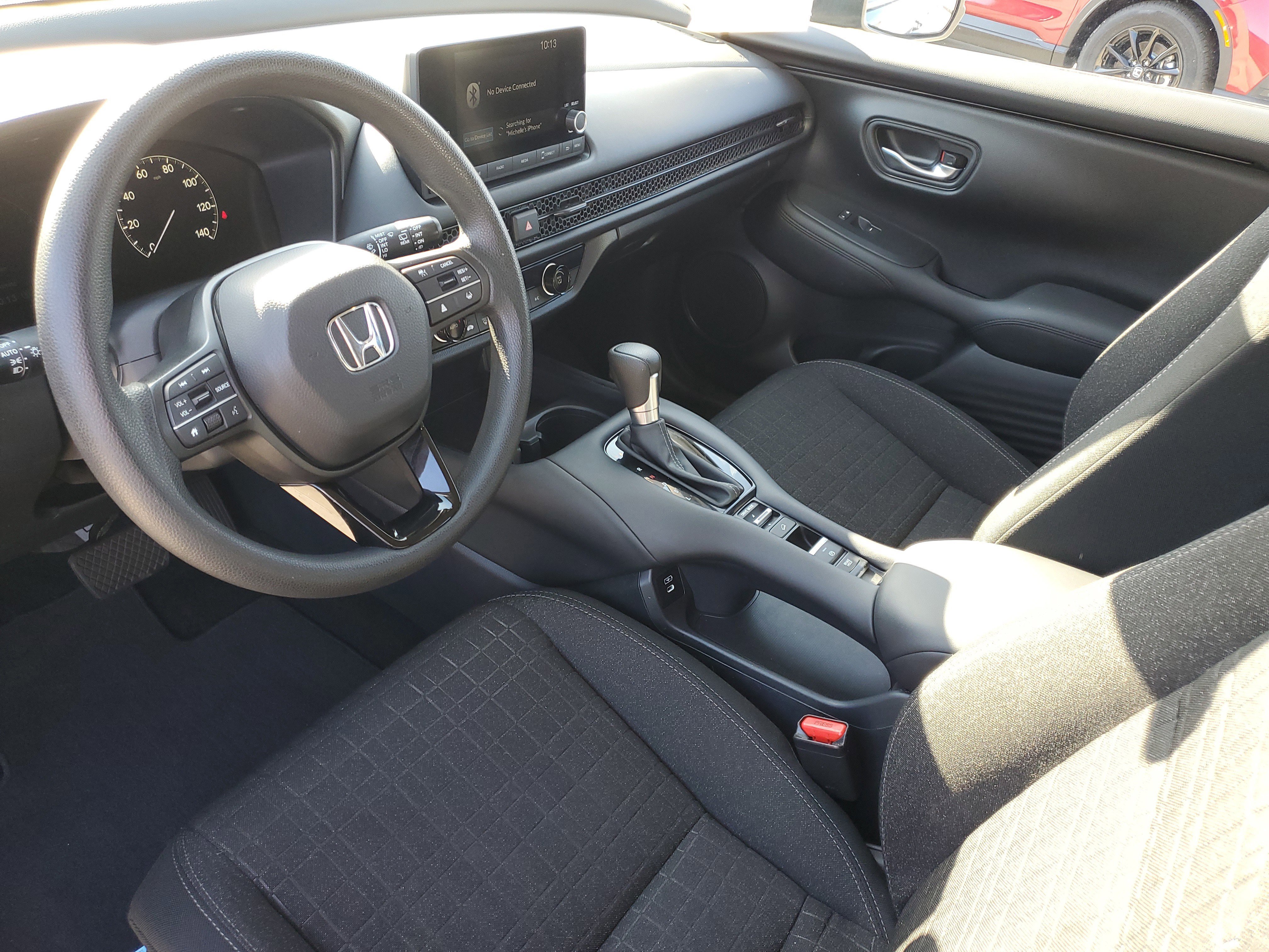 Used 2025 Honda HR-V LX image 15