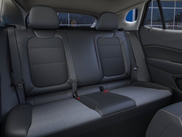New 2026 Chevrolet Trax LT w/ LT Convenience Package FWD image 17