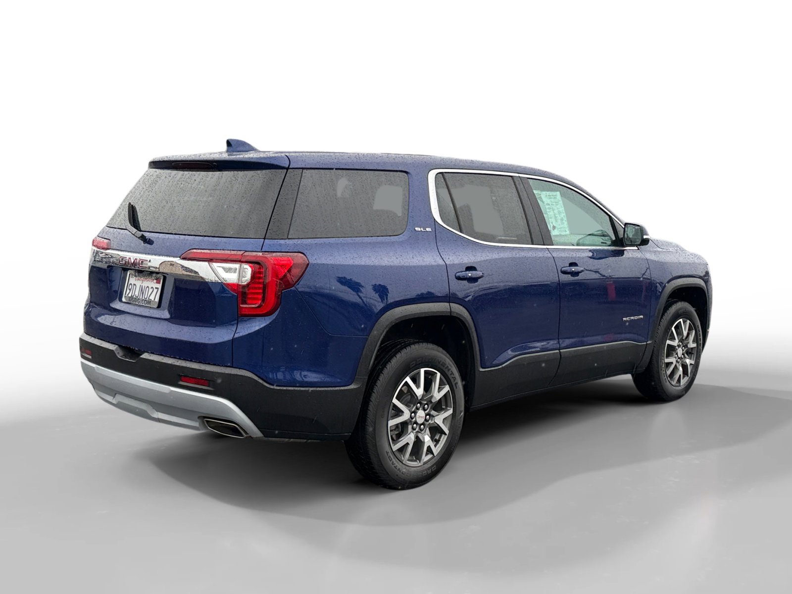 Used 2023 GMC Acadia SLE image 5