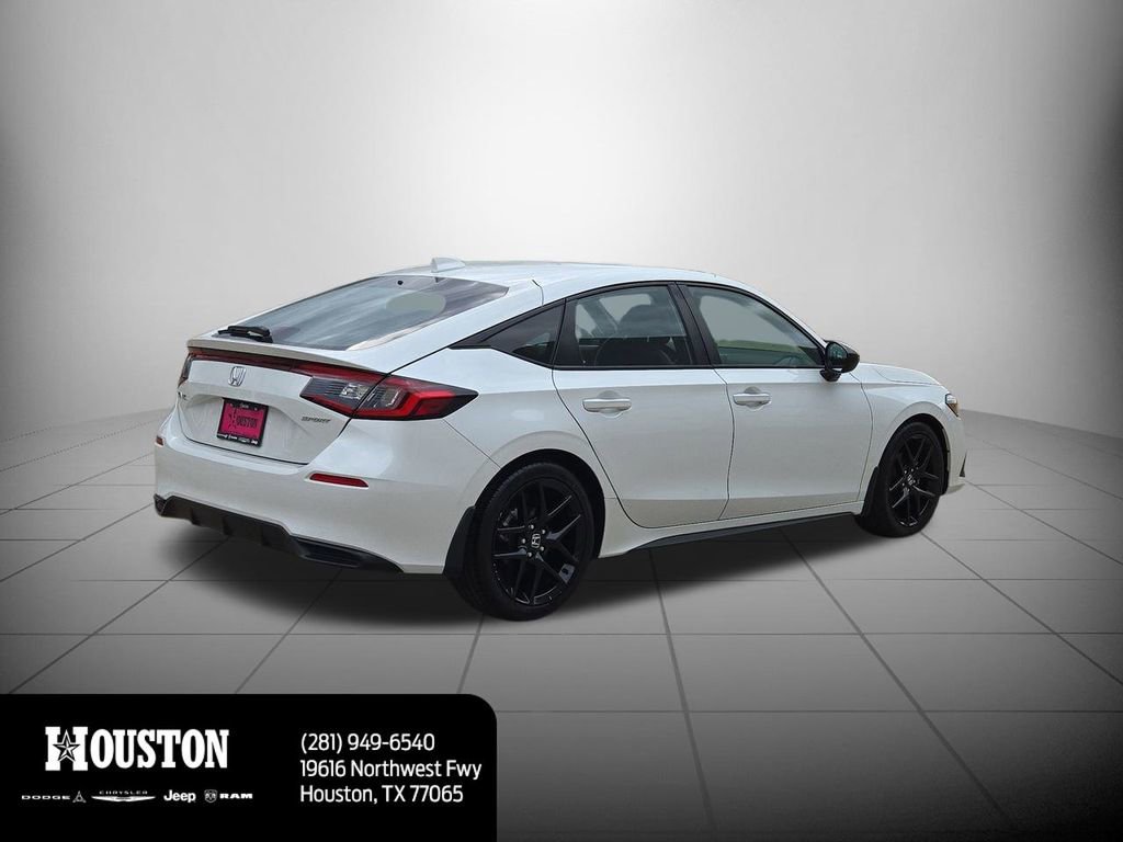 Used 2024 Honda Civic Sport image 3