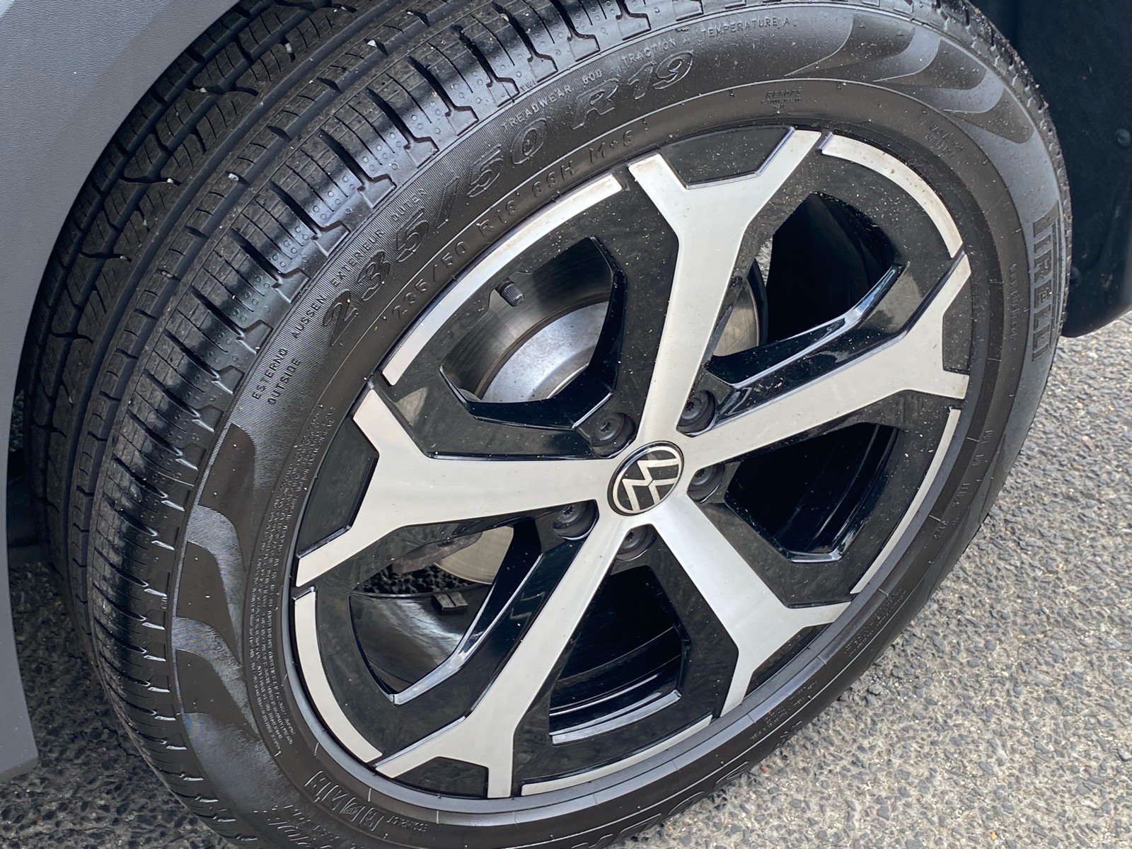 Certified 2026 Volkswagen Tiguan SE AWD/4WD image 19