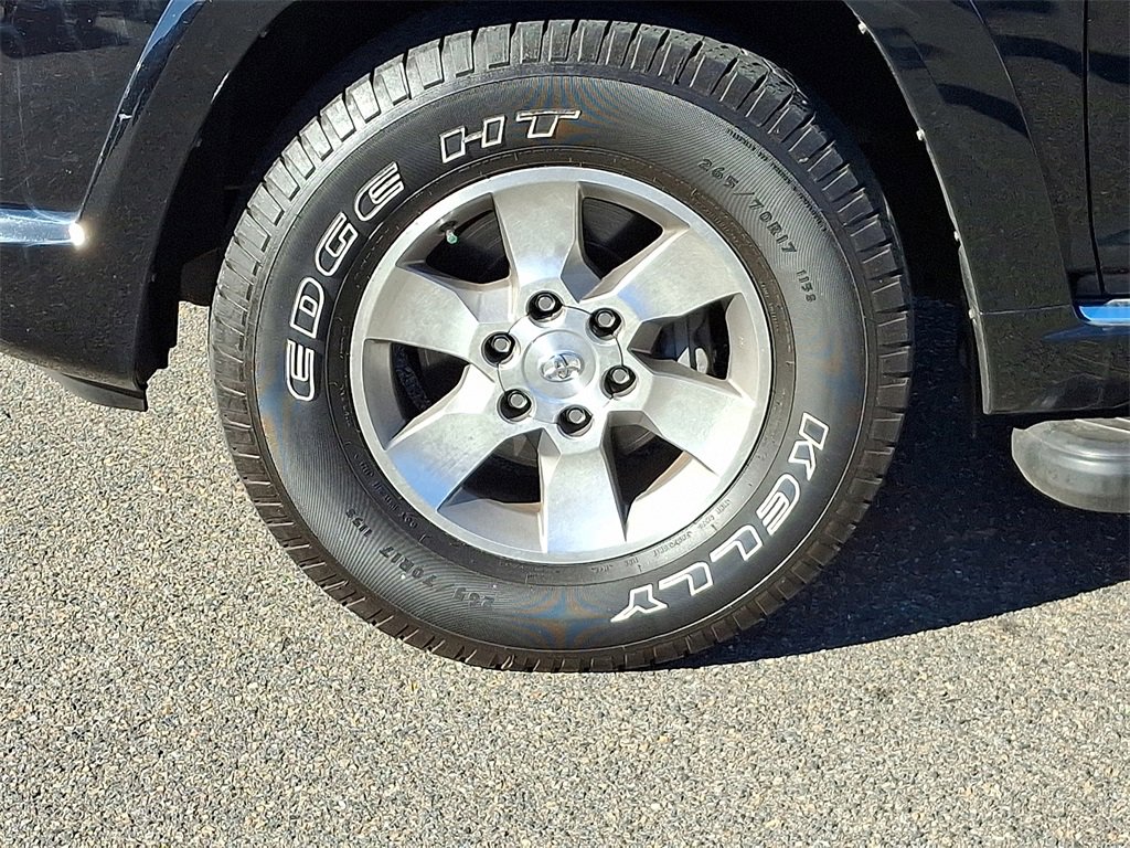 Used 2013 Toyota 4Runner SR5 image 8