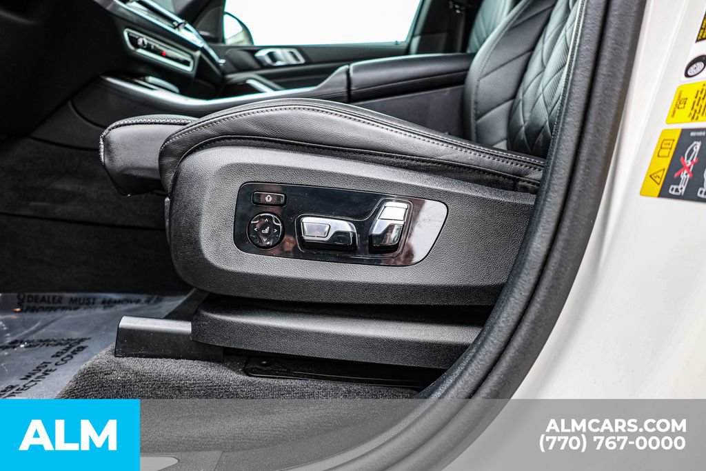 Used 2024 BMW X5 xDrive50e AWD/4WD image 26