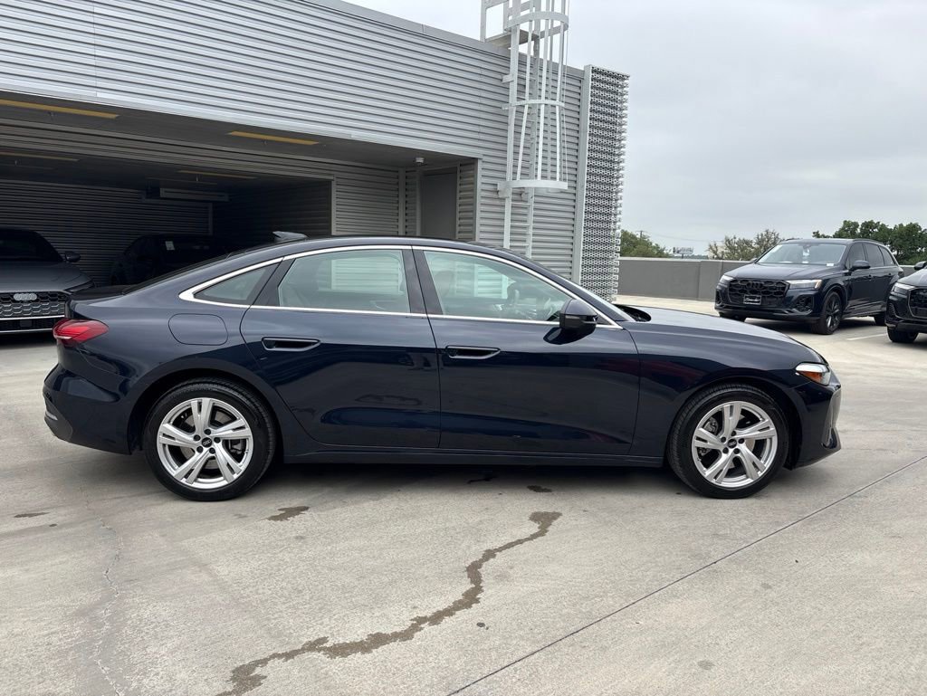 Used 2025 Audi A5 2.0T Premium w/ Convenience Package AWD/4WD image 4