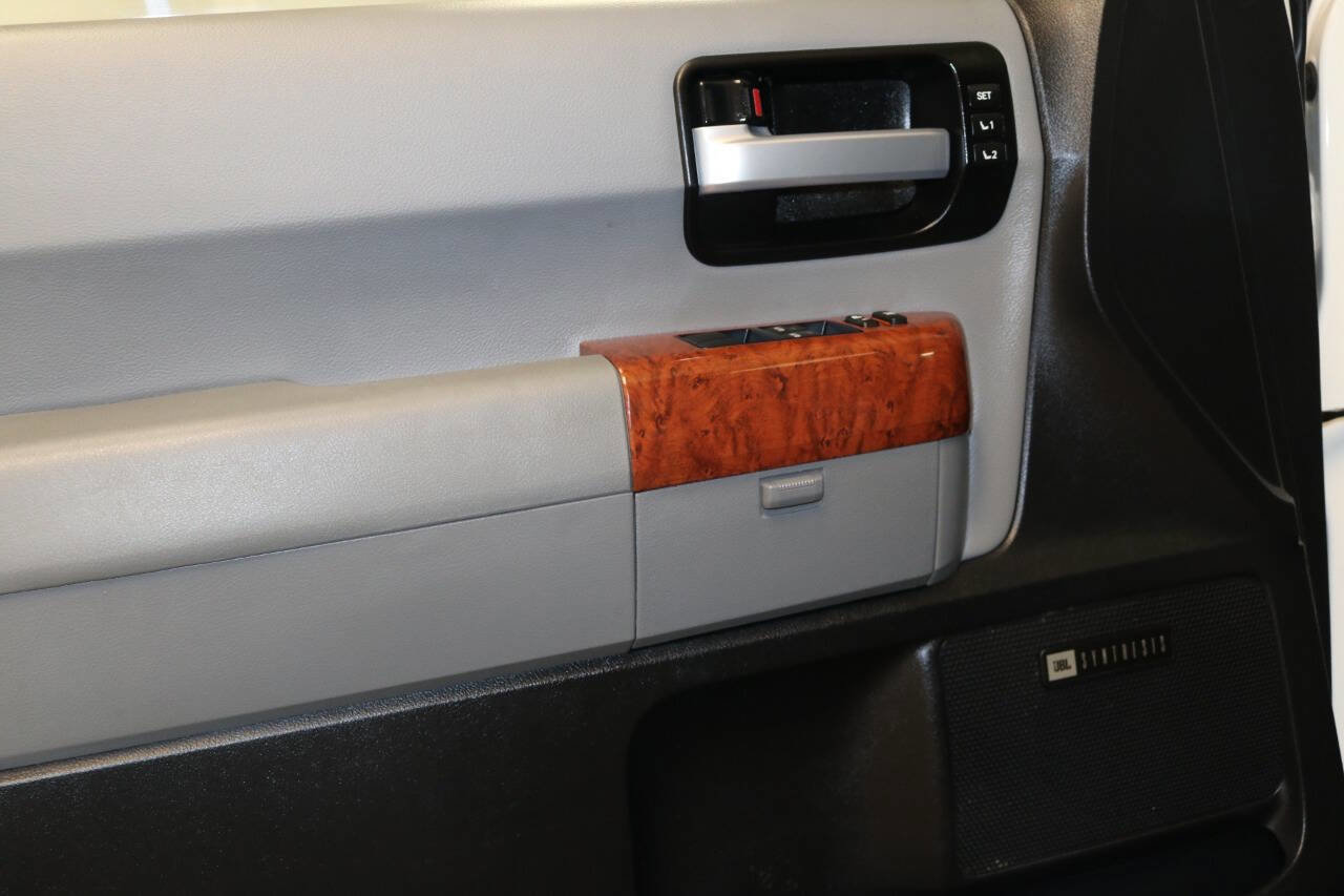 Used 2020 Toyota Sequoia Platinum image 68