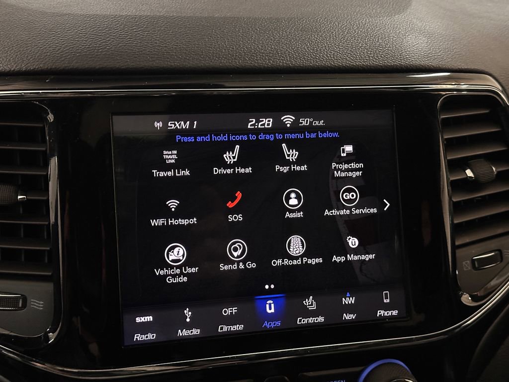 Used 2019 Jeep Grand Cherokee Altitude image 46