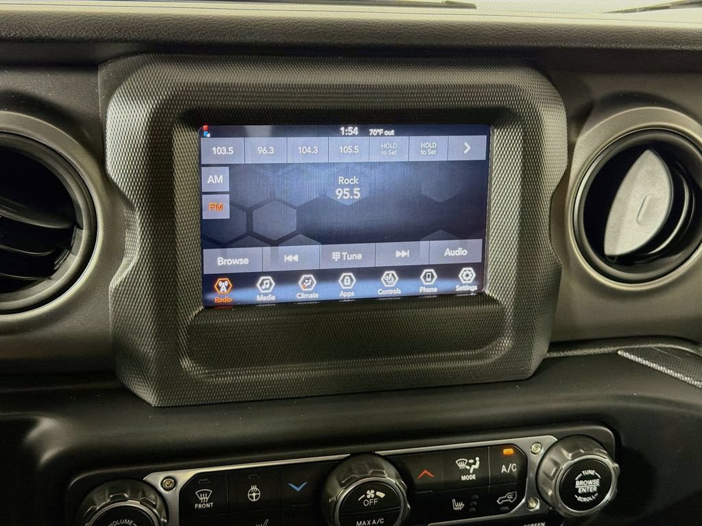 Used 2022 Jeep Gladiator Sport AWD/4WD image 14