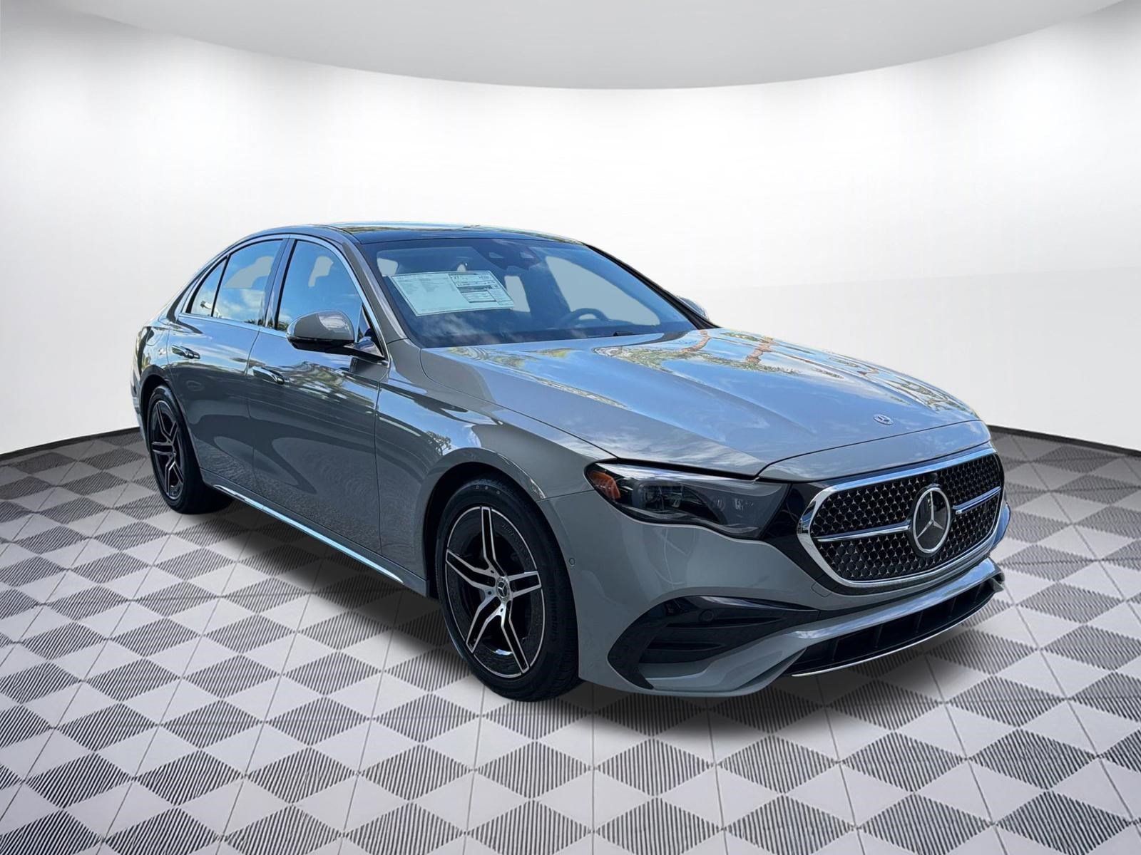 New 2026 Mercedes-Benz E 350 4MATIC Sedan image 7